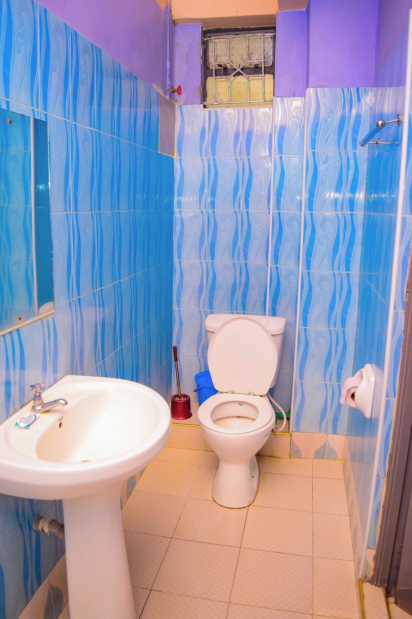 ห้องสแตนดาร์ดซิงเกิล | ห้องน้ำ | ฝักบัว, ของใช้ในห้องน้ำฟรี, รองเท้าสวมภายในห้อง, ผ้าเช็ดตัว