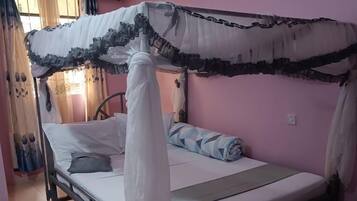 Habitació doble Deluxe | Wifi gratuïta i roba de llit