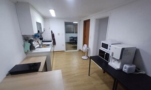 Private kitchen - Ocean's Guesthouse (Seoul)