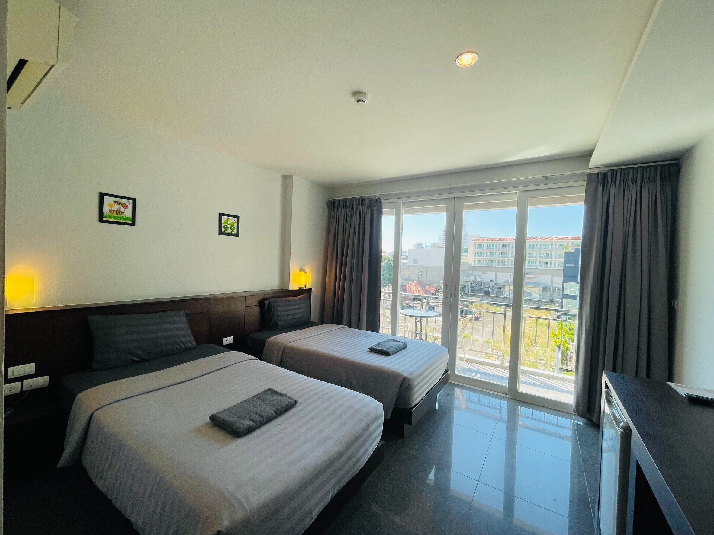 Comfort Twin Room, Balcony, City View | Free WiFi