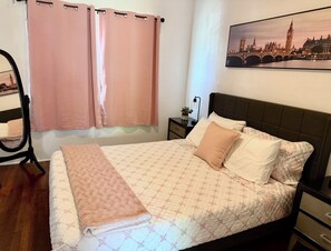 1 chambre, fer et planche à repasser, Wi-Fi gratuit, draps fournis