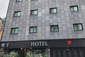 Ảnh chưa phân loại, 5 trong số 9 ảnh, nút