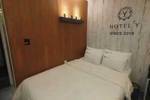 Ảnh chưa phân loại, 2 trong số 9 ảnh, nút