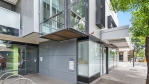 Unclassified image, 5 of 12, button - Pristine 1-bed Apartment Near Local Cafes (Melbourne)