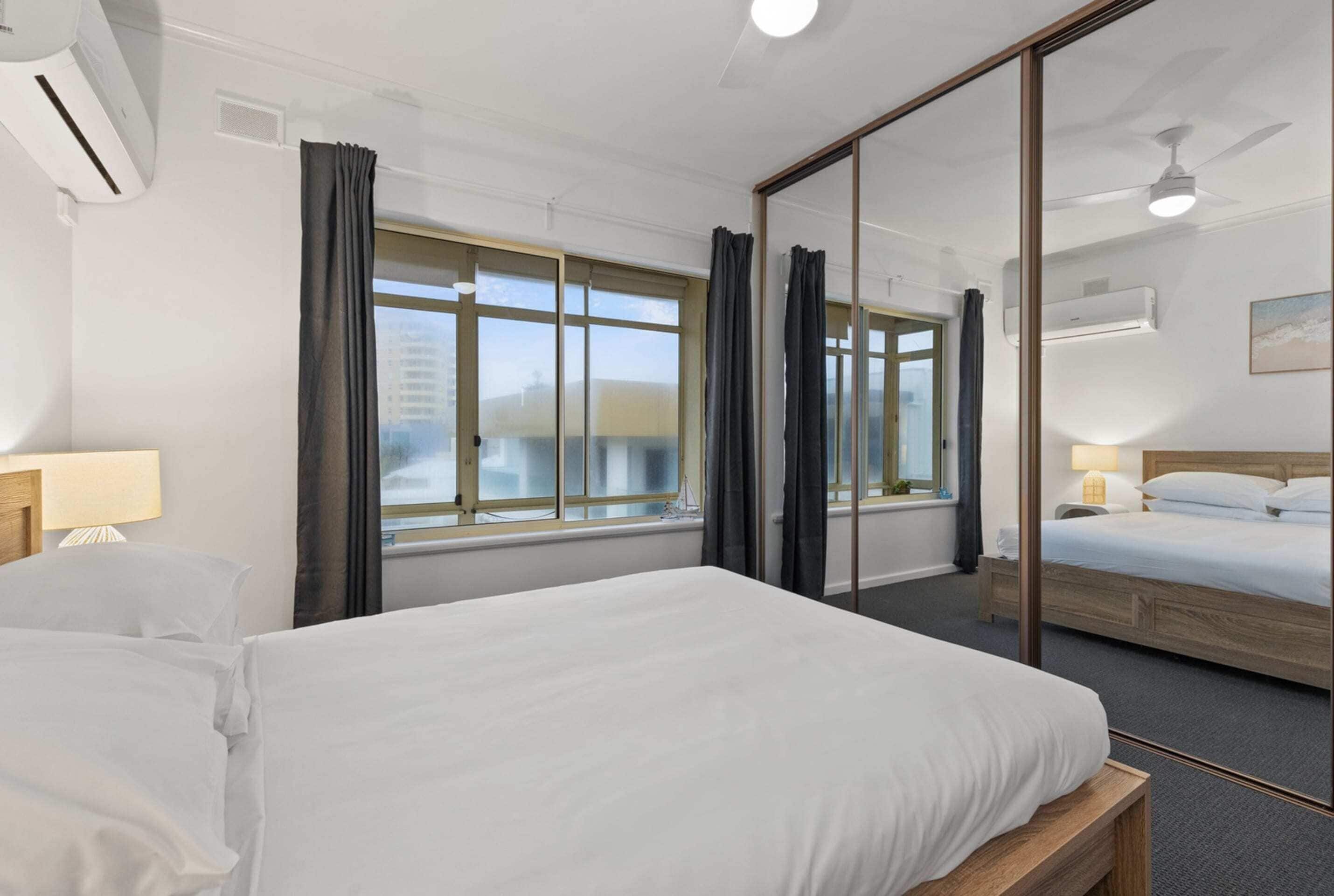 Apartment | 2 bedrooms, iron/ironing board, bed sheets