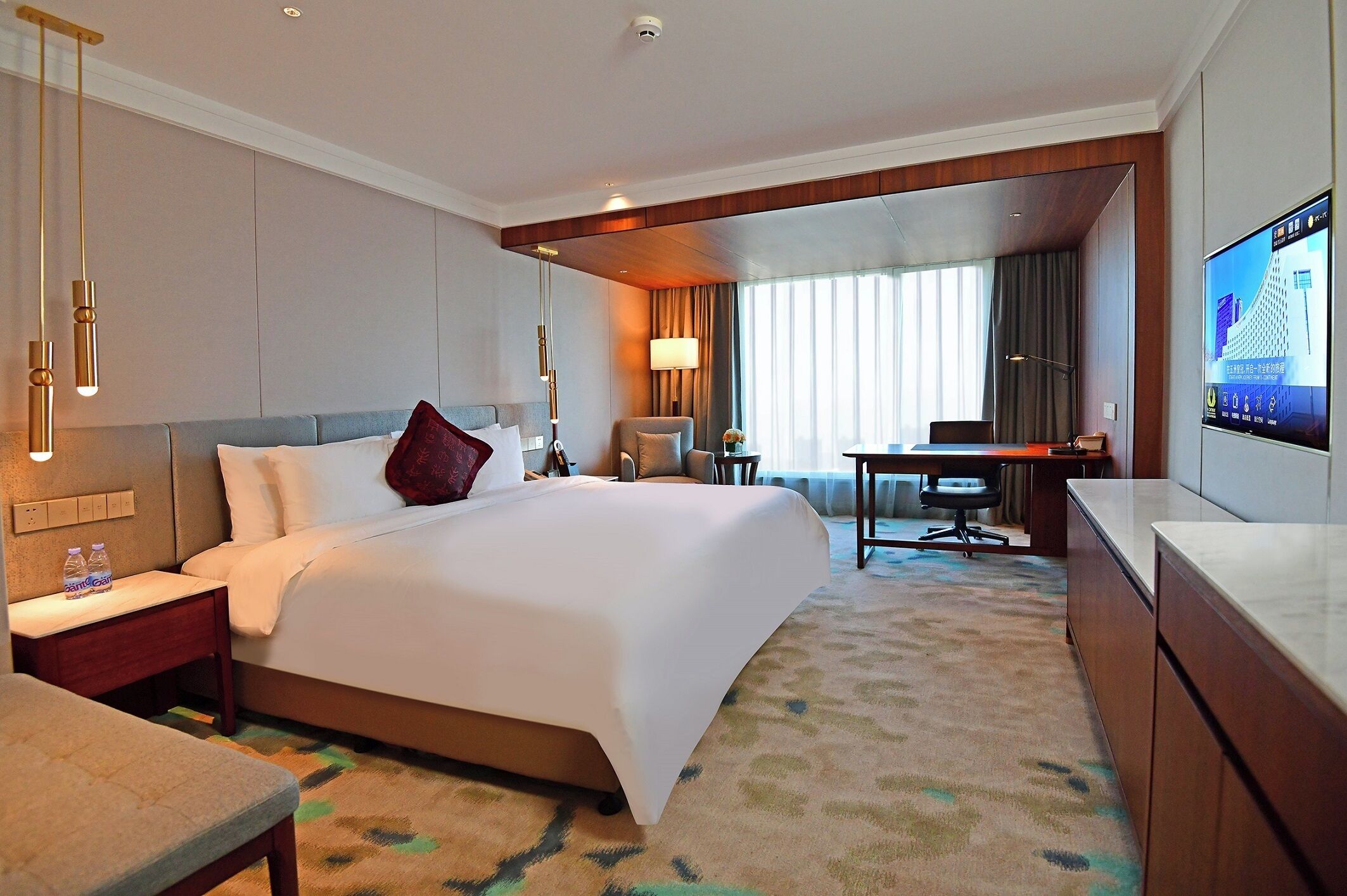 Superior Double Room, City View | In-room safe, iron/ironing board, free WiFi