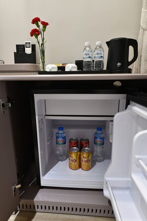 Superior-dobbeltværelse - ikke-ryger - udsigt til gårdsplads | Minibar