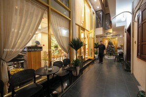 Spa reception - Dong Xuan Boutique Hotel (Hoan Kiem)