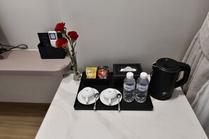 Superior-dobbeltværelse - ikke-ryger - udsigt til gårdsplads | Minibar