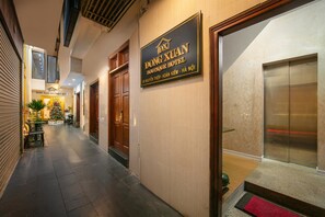 Front of property - Dong Xuan Boutique Hotel (Hoan Kiem)