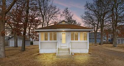 Charming 3-bedroom house in Wareham by the water