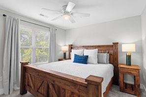 Iron/ironing board, free WiFi, bed sheets, wheelchair access - Southbank Riverfront Condo with Pool & Gym Access (Tuscaloosa)