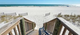 Front Row Gulf View Cottage, 50 Steps To Beach, Lagoon Front Pool, Fishing Pier