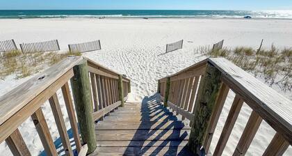 Front Row Gulf View Cottage, 50 Steps To Beach, Lagoon Front Pool, Fishing Pier