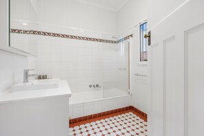 Appartement | Salle de bain | Serviettes fournies