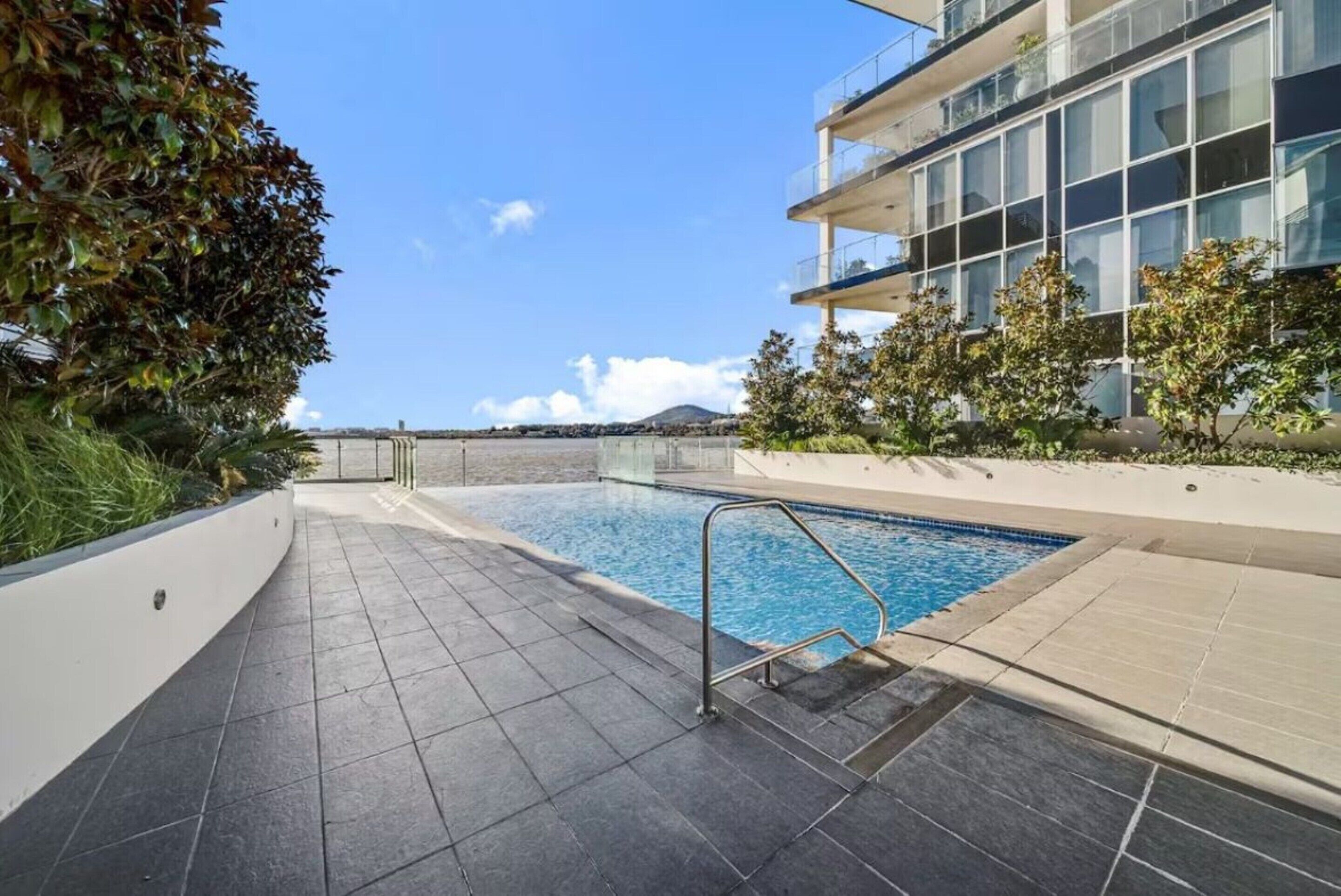 Apartment | Pool | Outdoor pool