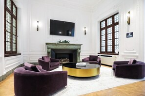 Interior - Blueground | Morningside Heights, fitness center, nr Riverside Park (New York)