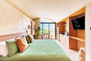 1 bedroom, iron/ironing board, WiFi, bed sheets - Studios with Plunge Pool Near the Beach (Playa del Carmen)