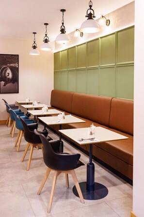 Dining - Radisson Hotel & Spa Gyumri (Gyumri)