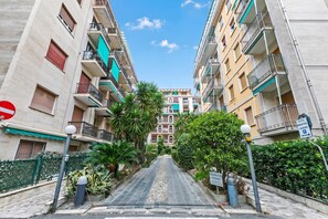 Family Apartment, 1 Bedroom, Terrace (Casa Amorosa Town Center) | Exterior
