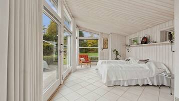 4 soveværelser, strygejern/strygebræt, gratis Wi-Fi