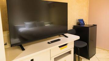 Zimmer, 1 Queen-Bett, Nichtraucher (Brush) | Kostenloses WLAN, Bettwäsche