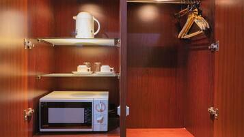 King Room (Crimson Opera) Non Smoking | Room amenity