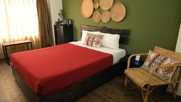 Iron/ironing board, free WiFi, wheelchair access