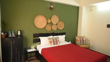 Iron/ironing board, free WiFi, wheelchair access