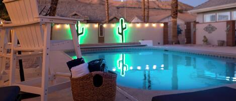 Ulkouima-allas, lämmitetty uima-allas