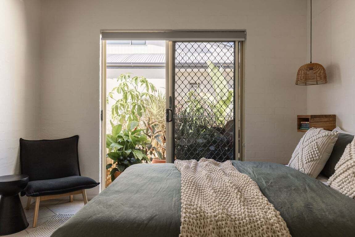 2 عدّة غرف نوم ومكواة/لوح كي وواي فاي مجانًا وملاءات أسرّة