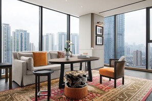 Executive Suite King - Mumian Chengdu, in The Unbound Collection by Hyatt (Chengdu)