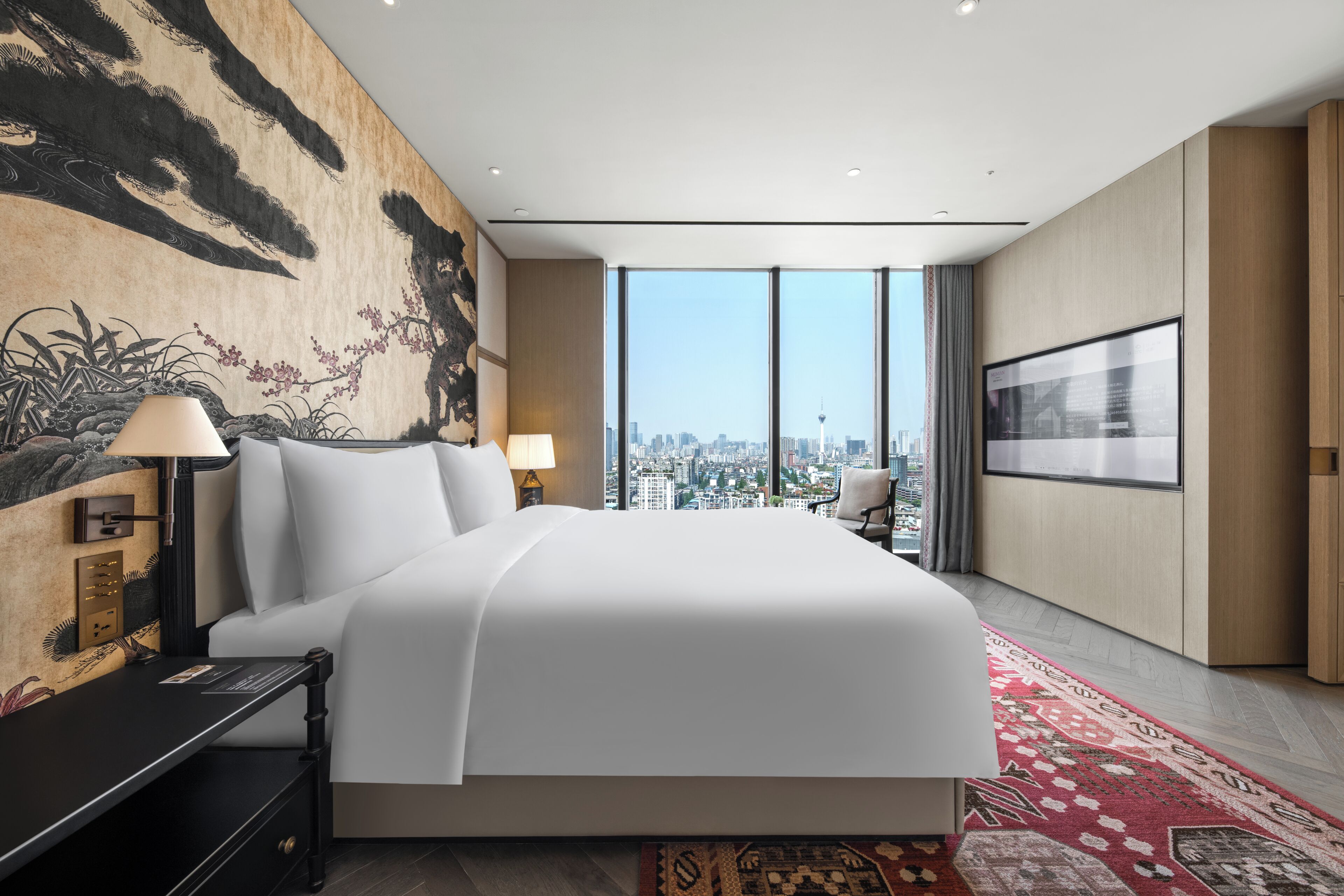 Estudi en suite prèmium, 1 llit de matrimoni gran | Caixa forta a l'habitació, escriptori i cortines opaques 