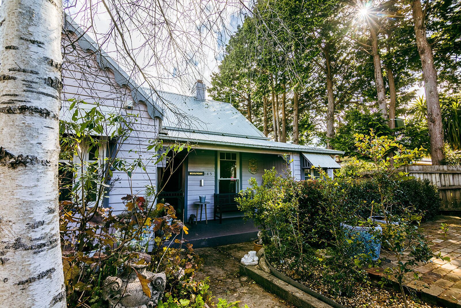 Mặt tiền nơi lưu trú