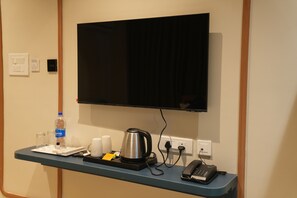 Laptop workspace, iron/ironing board, free WiFi - Sasya Elegance - A Boutique Hotel (Hyderabad)