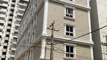 Façana frontal de l'allotjament