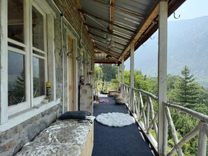 Deluxe Room, Mountain View | Balcony view