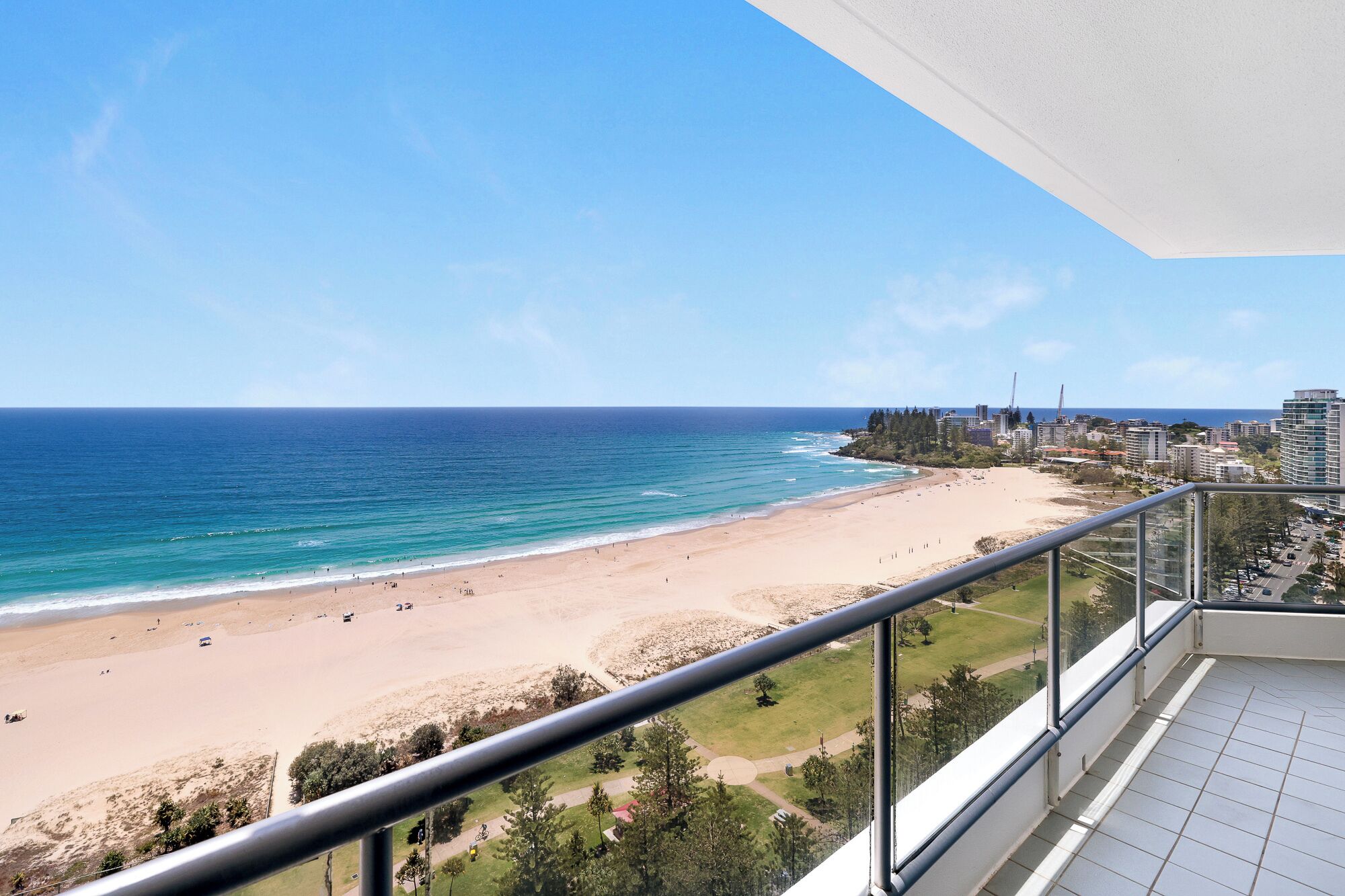 Deluxe Two Bedroom Centre Front Apartment | Balcony