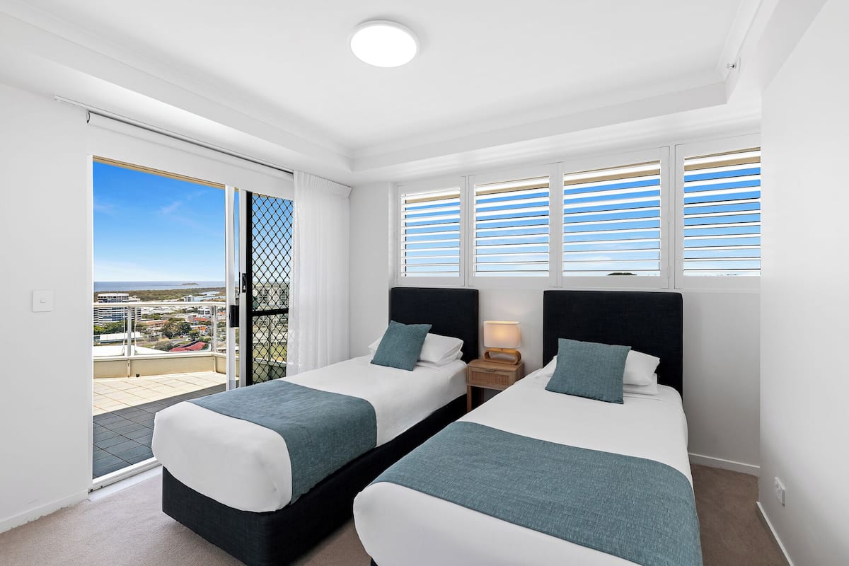 Deluxe Three Bedroom Ocean View Apartment | Individually decorated, individually furnished, iron/ironing board