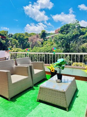Duplex Penthouse Apartment, 4 bedrooms with three private terraces, Stunning Views | Terrace/patio