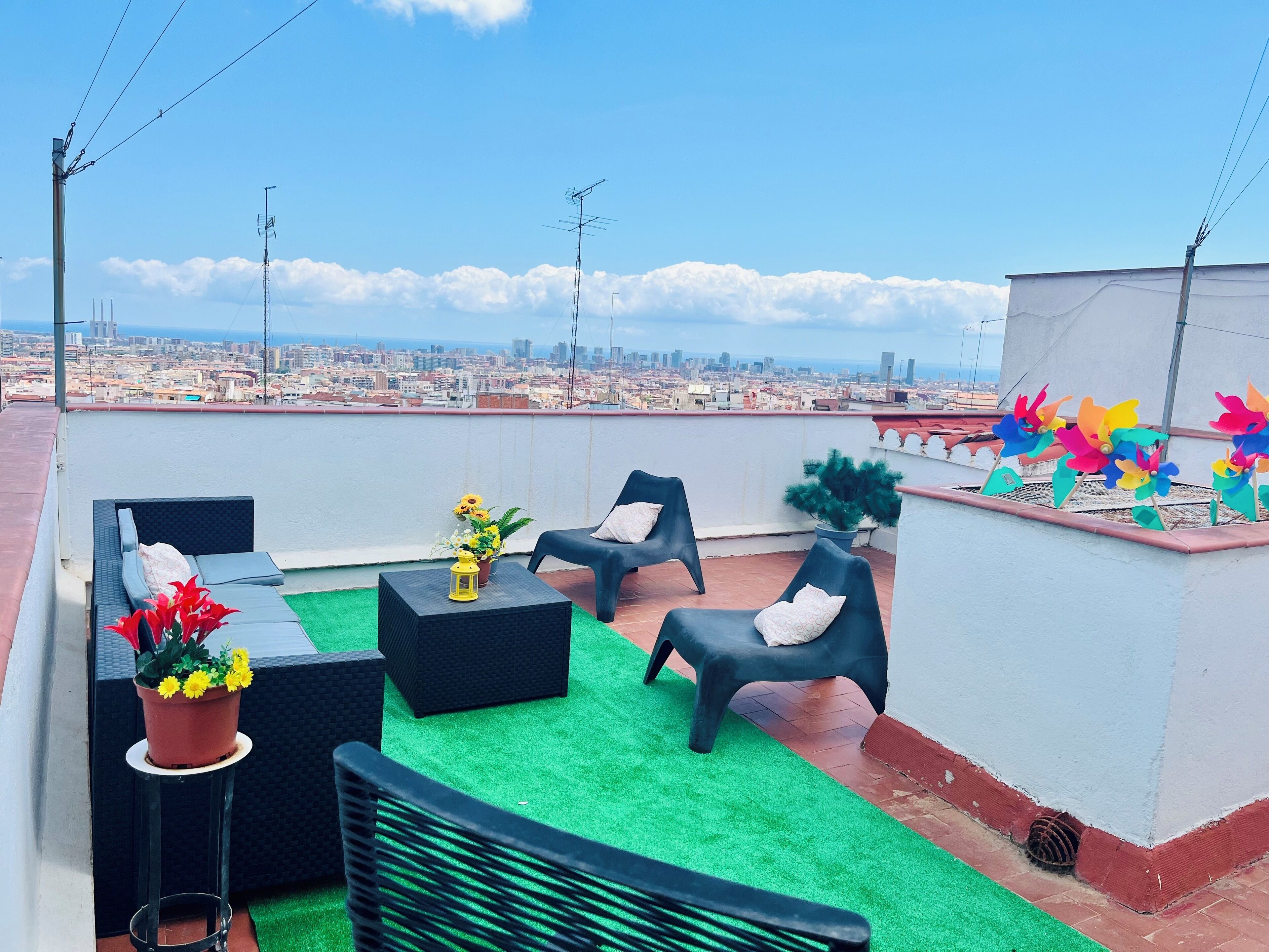 Duplex Penthouse Apartment, 4 bedrooms with three private terraces, Stunning Views | Teras/patio