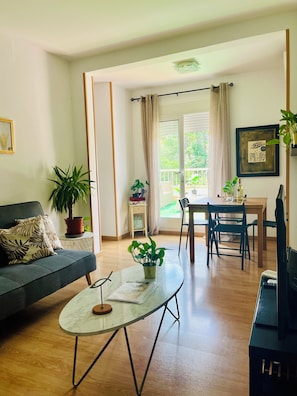 Duplex Penthouse Apartment, 4 bedrooms with three private terraces, Stunning Views | Living area