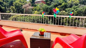 Duplex Penthouse Apartment, 4 bedrooms with three private terraces, Stunning Views | Exterior