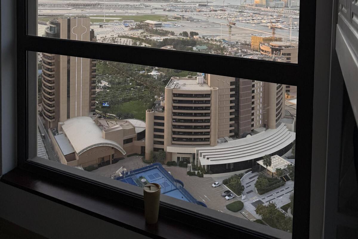 مكواة/لوح كي وواي فاي مجانًا