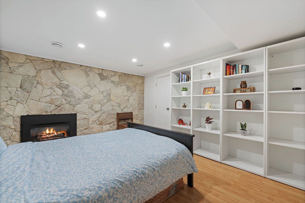 2 slaapkamers, een strijkplank/strijkijzer, wifi, beddengoed