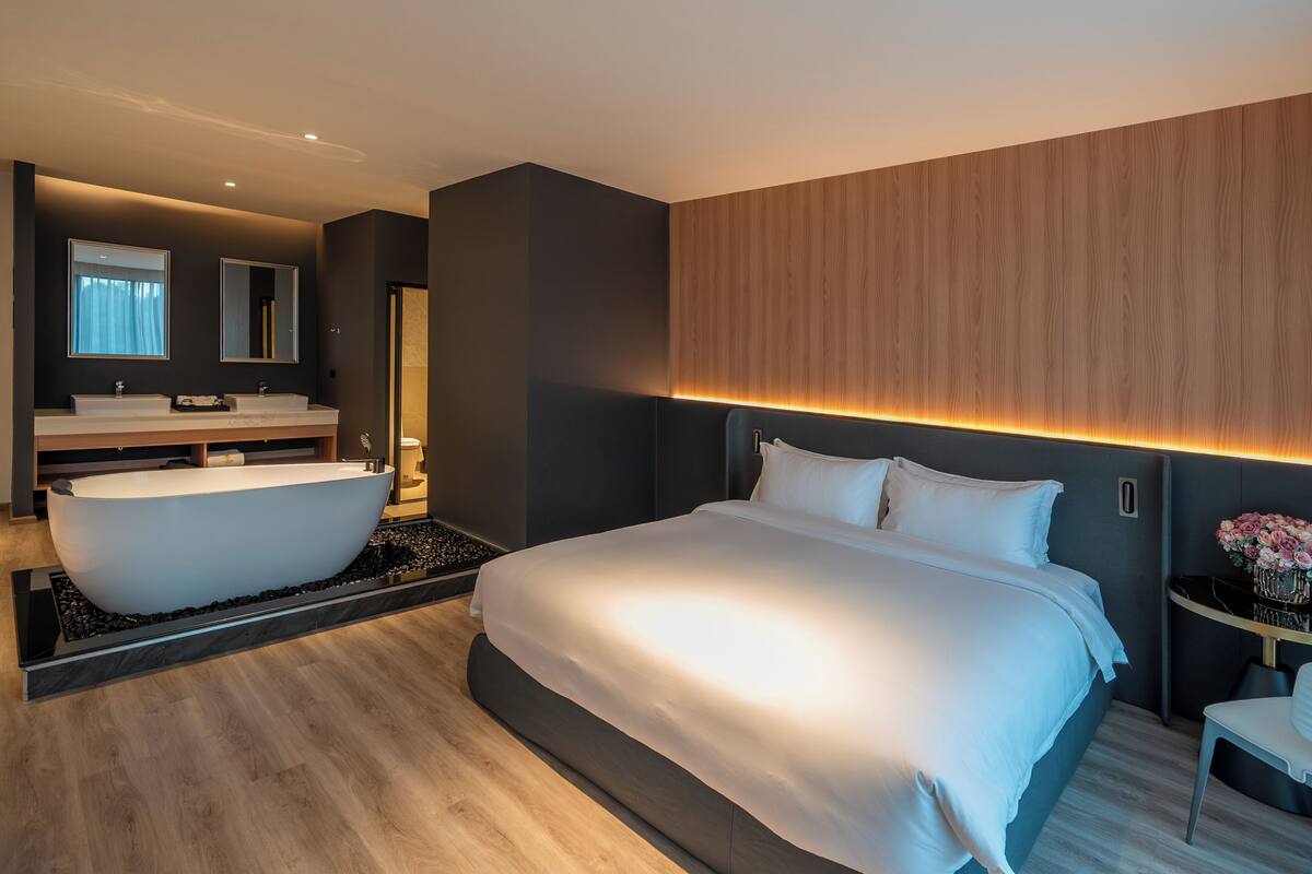 Exclusive Studio Suite, City View (Free Afternoon tea available until 31 Oct 2026) | セーフティボ  ックス (室内)、遮光カーテン、防音設備、WiFi (無料)