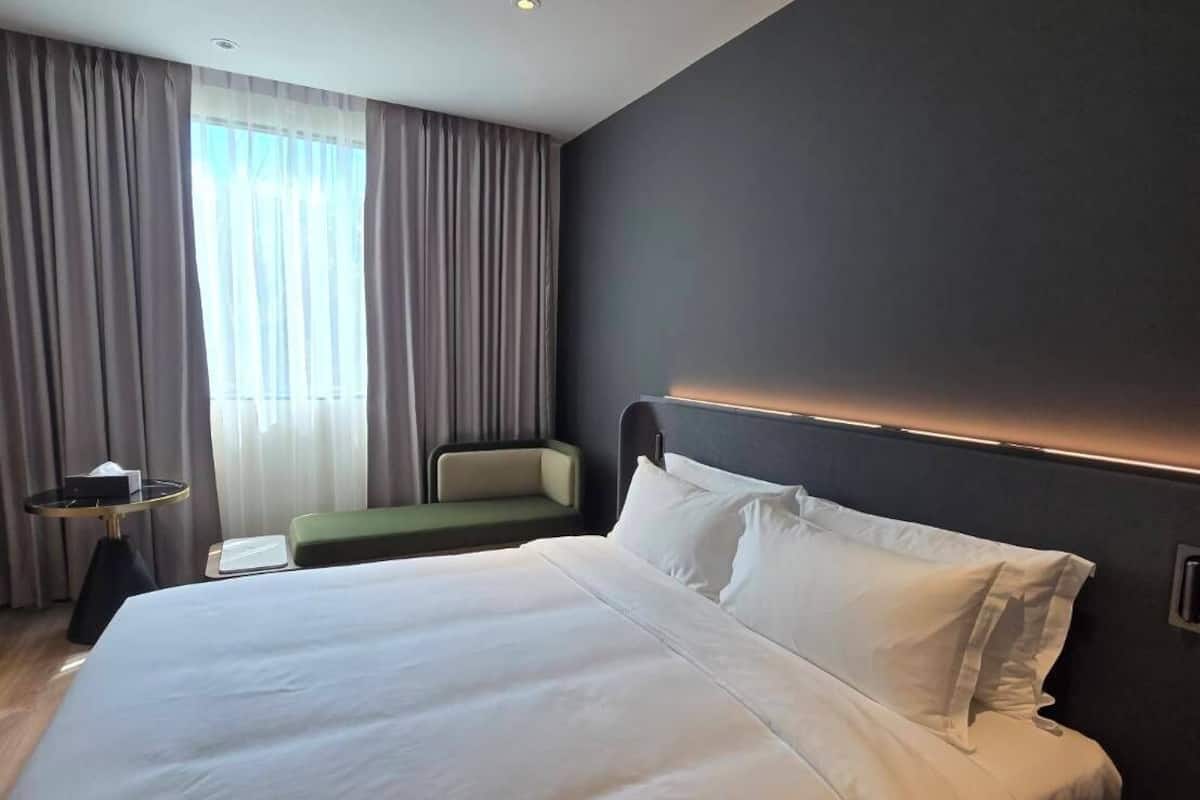 Monolocale Superior, vista città | Una cassaforte in camera, tende oscuranti, Wi-Fi gratuito