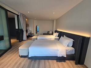 Premier Suite, 2 Twin Beds, Lanai, Mountain View | In-room safe, blackout drapes, free WiFi - The Clover Hotel  (Chiang Mai)