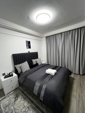 2 makuuhuonetta, silitysrauta/-lauta, Wi-Fi, vuodevaatteet