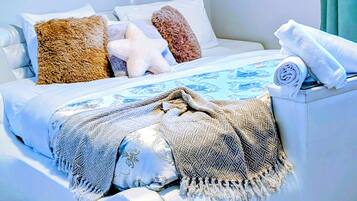 3 Schlafzimmer, Schreibtisch, Bügeleisen/Bügelbrett, kostenloses WLAN